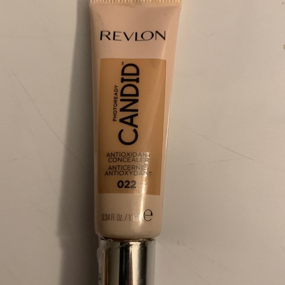 Revlon antioxidant concealer